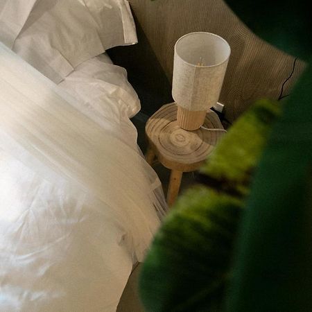 Bali Serenity Balneo Et Lit Rond Lagnieu エクステリア 写真