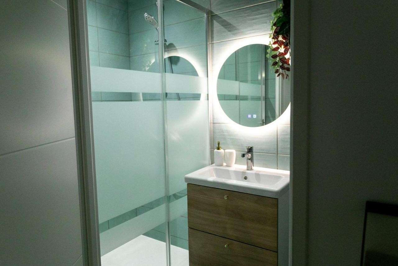 Bali Serenity Balneo Et Lit Rond Lagnieu エクステリア 写真