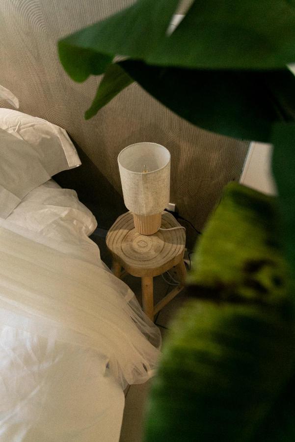Bali Serenity Balneo Et Lit Rond Lagnieu エクステリア 写真